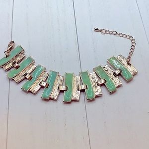 Gorgeous Adjustable Gold & Green Bracelet New